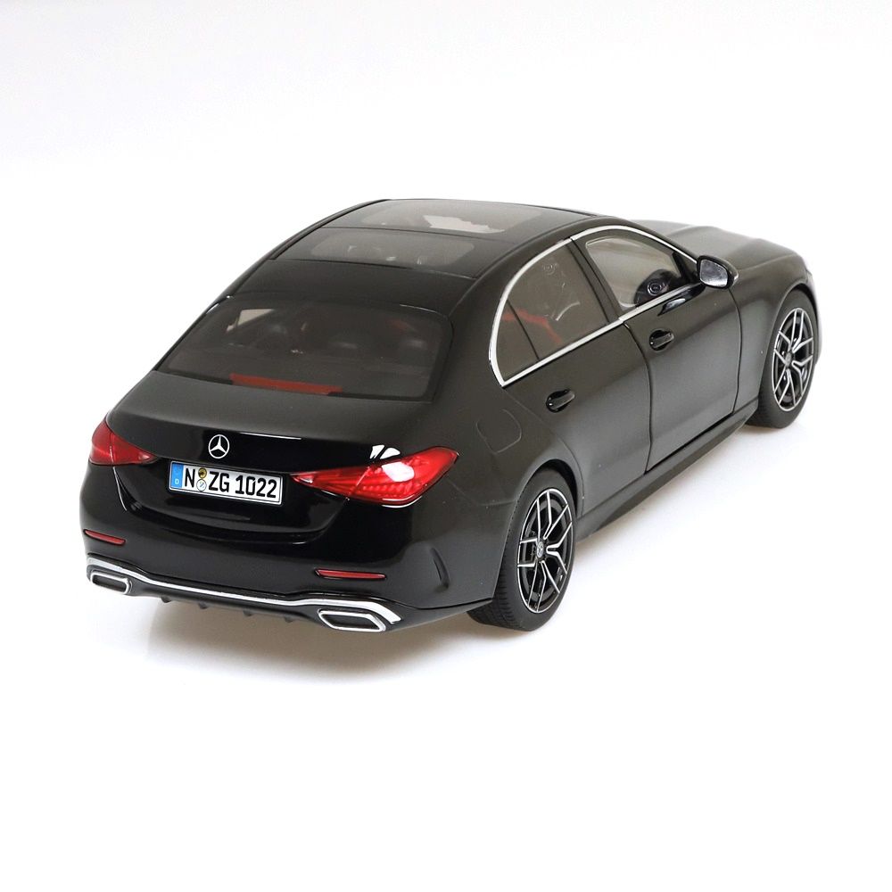 Mercedes-Benz C-Klasse W206 obsidian black metallic 1:18 NZG