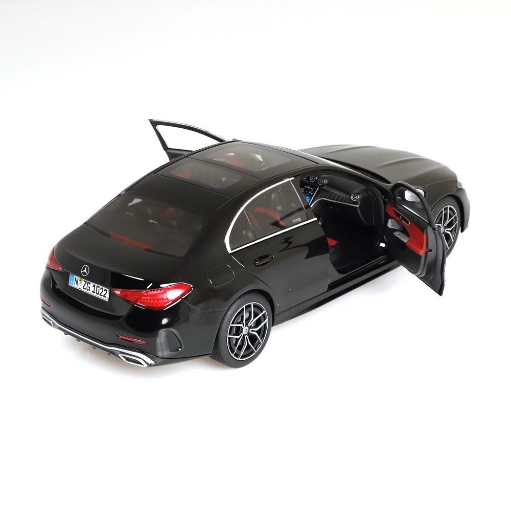 Mercedes-Benz C-Klasse W206 obsidian black metallic 1:18 NZG