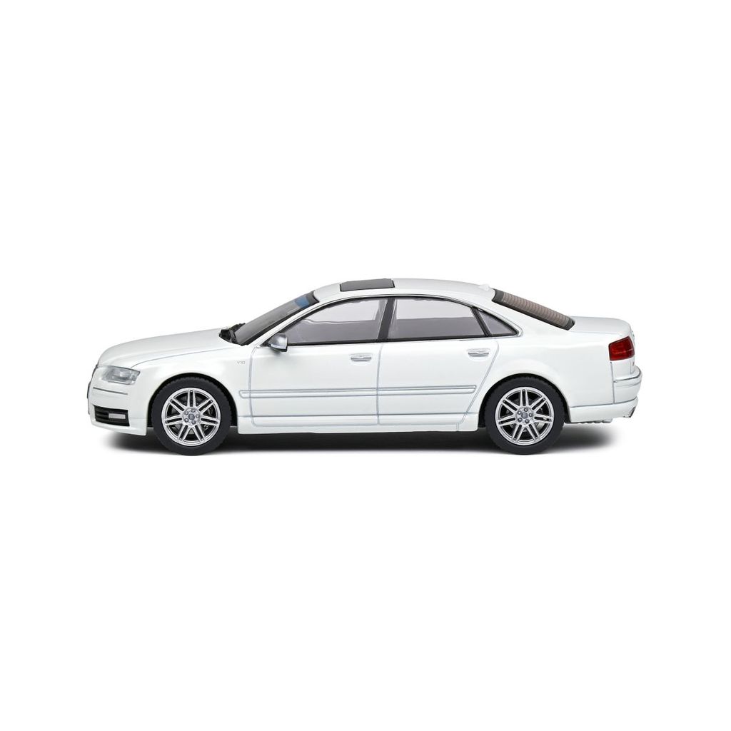 Audi A8 S8 (D3) 2010 white 1:43 Solido
