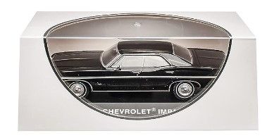 Chevrolet Chevy Impala 1965-1970 black *Dealer Box - Special Edition* 1:43 Ixo Models