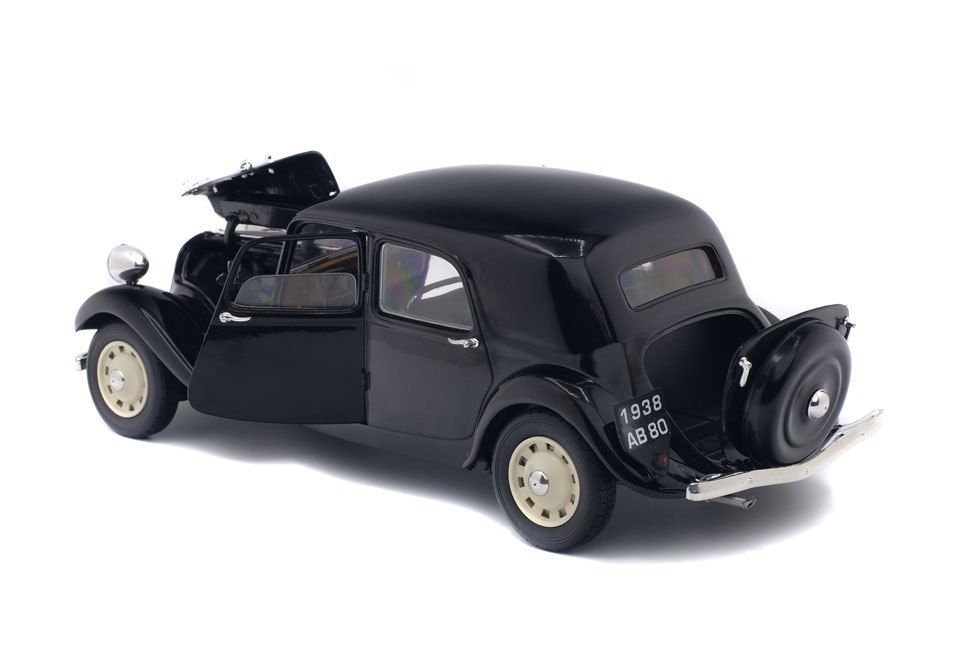 Citroen Traction 1937 black 1:18 Solido