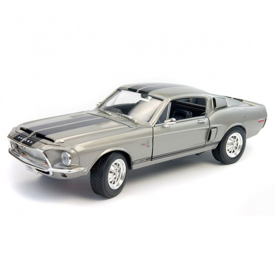 Shelby Mustang GT-500KR 1968 grey 1:18 Lucky Diecast