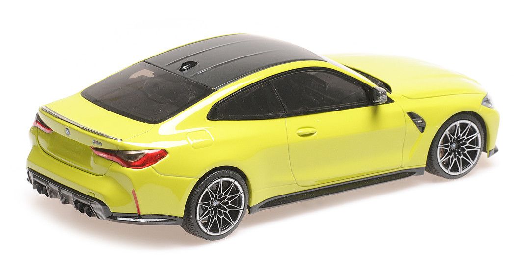 BMW M4 2020 yellow 1:18 Minichamps 
