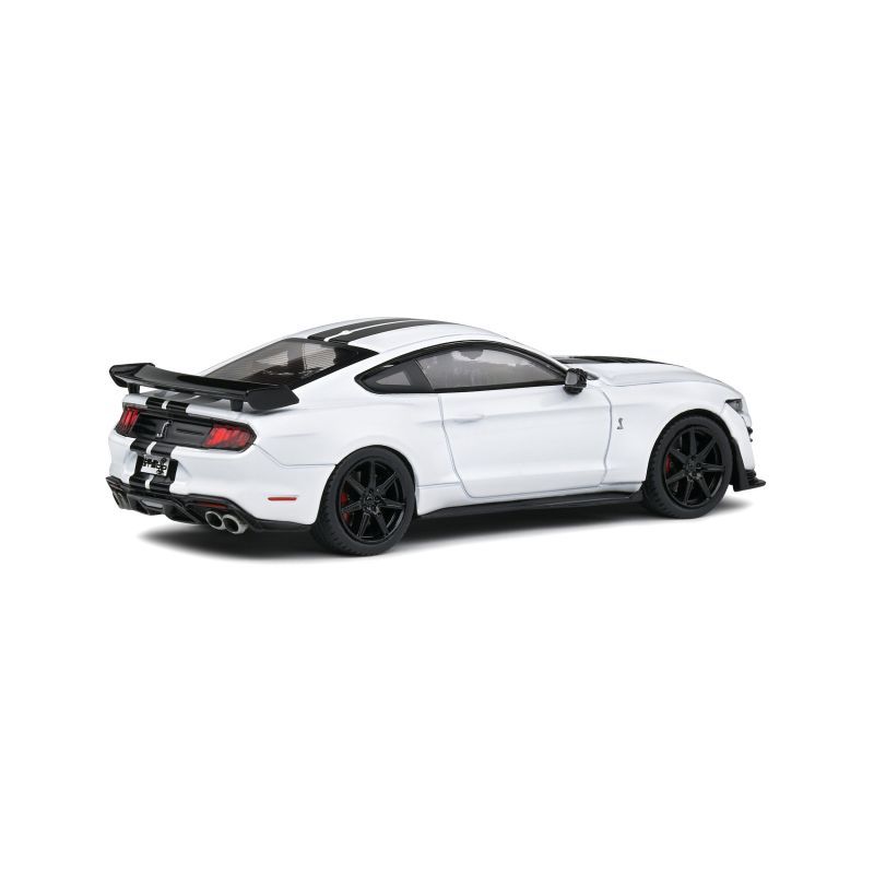 Shelby Mustang GT500 white 1:43 Solido