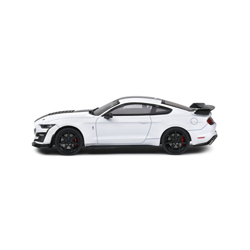 Shelby Mustang GT500 white 1:43 Solido