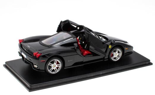 Ferrari Enzo 2002 black 1:24 Altaya (Bburago)