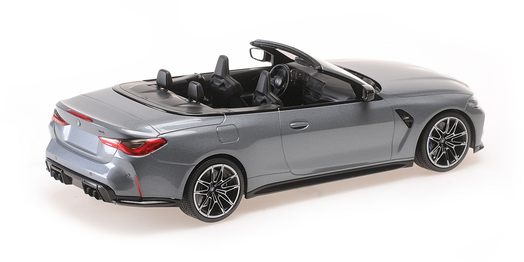 BMW M4 Competition Cabriolet debütiert mit Allrad und 510 PS BMW M4 Competition Cabriolet debütiert mit Allrad und 510 PS
