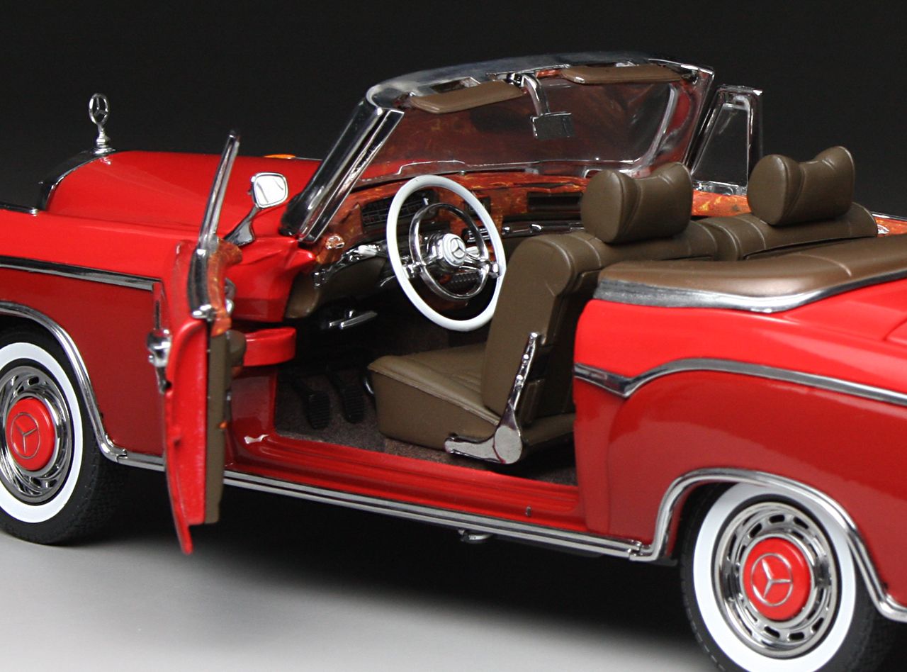 Mercedes-Benz 220 SE Cabriolet W128 1960 red 1:18 Sun Star