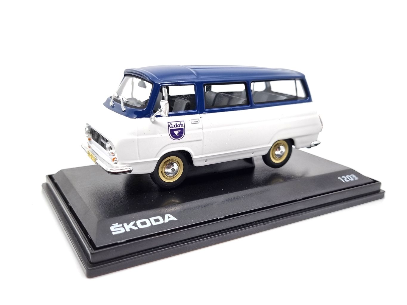 Škoda 1203 Čedok 1:43 Svět autíček