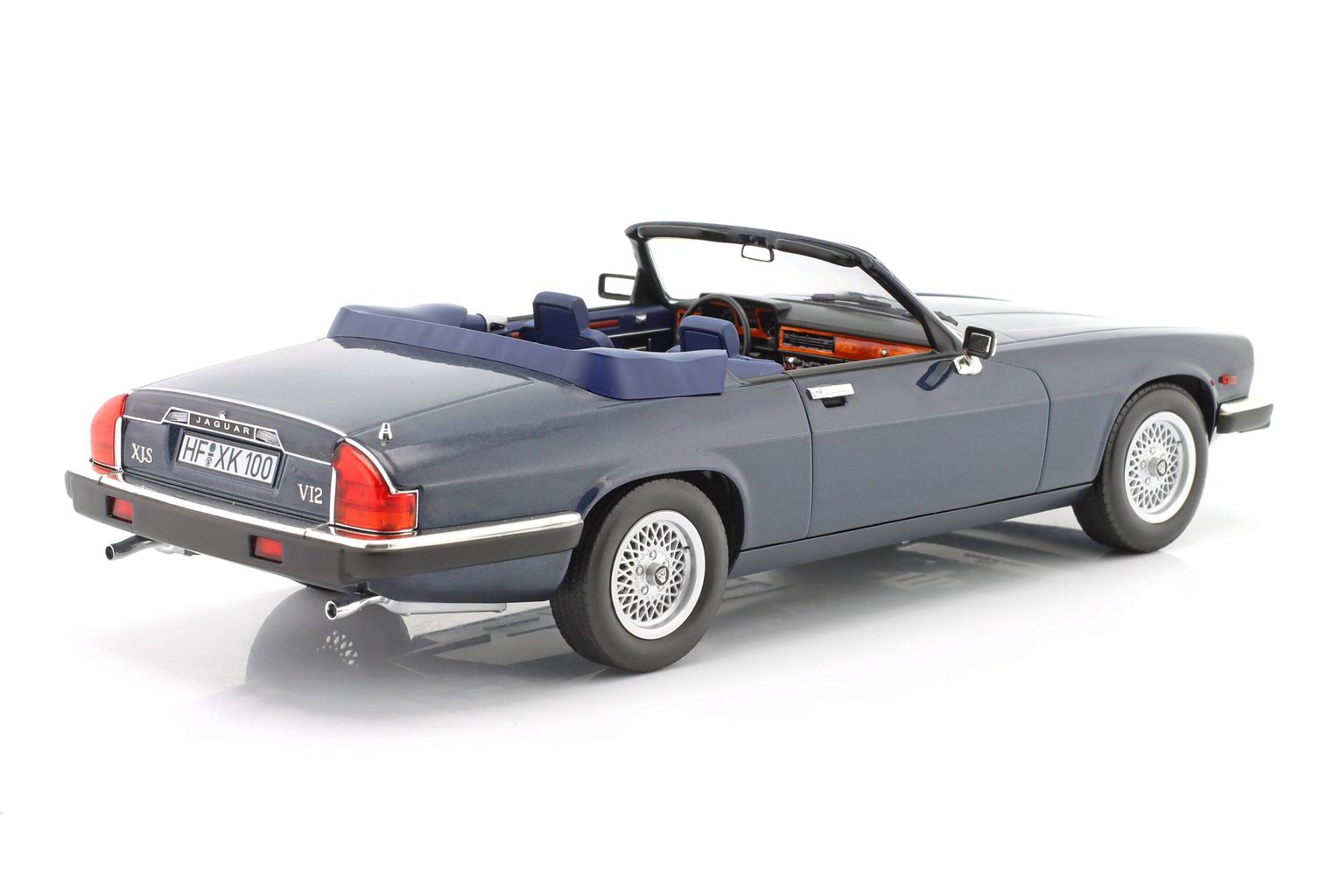 Jaguar XJ-S Cabriolet 1988 1:18 Norev