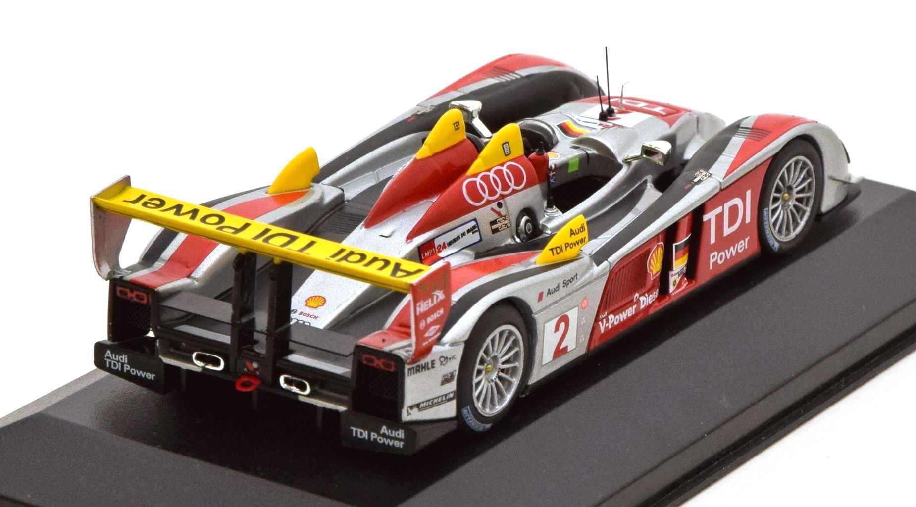 Audi R10 TDI #2 Capello/Kristensen/McNish Winner 24H Le Mans 2008 1:43 Ixo Models