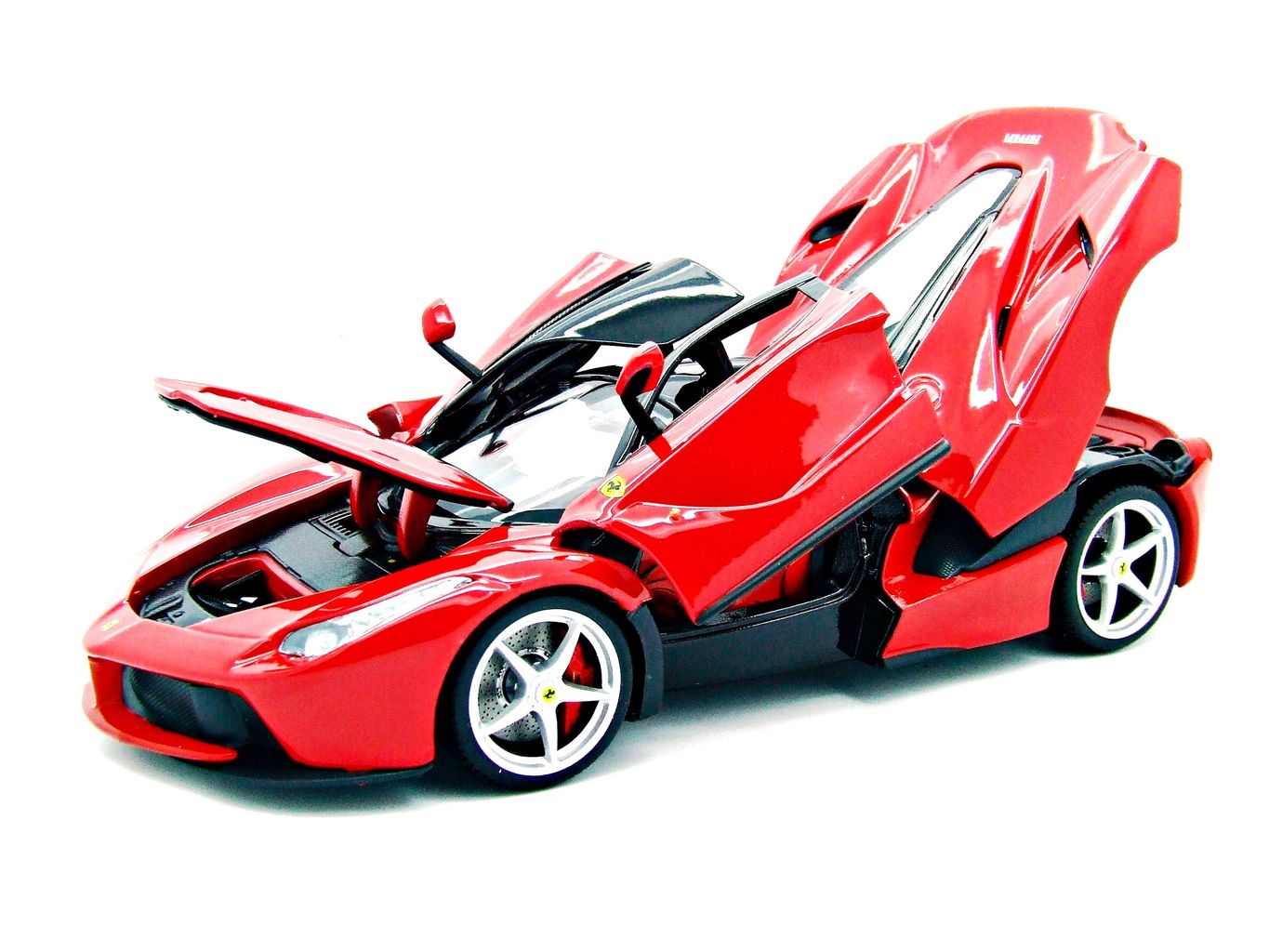 Ferrari LaFerrari red 1:18 Bburago