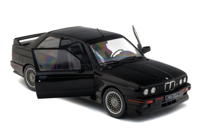 BMW M3 E30 Sport Evo 1990 black 1:18 Solido