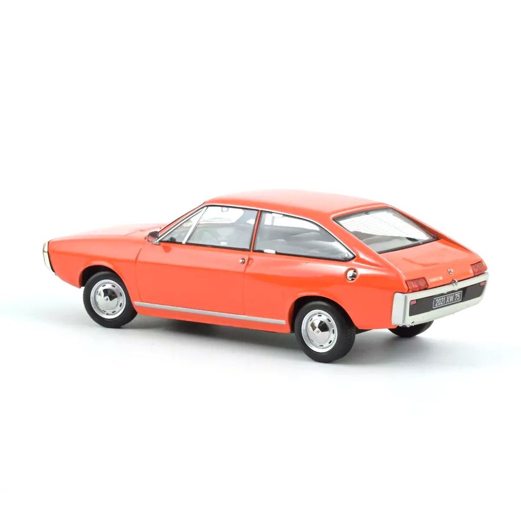 Renault 15 TL 1971 orange 1:18 Norev