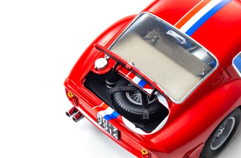 Ferrari 250 GTO 3.0L V12 Coupe Team Pierre Noblet #19 Guichet/Noblet 2nd 24H Le Mans 1962 1:18 Kyosho