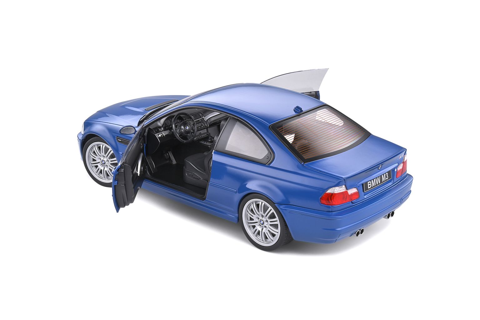 BMW M3 (E46) 2000 blue 1:18 Solido