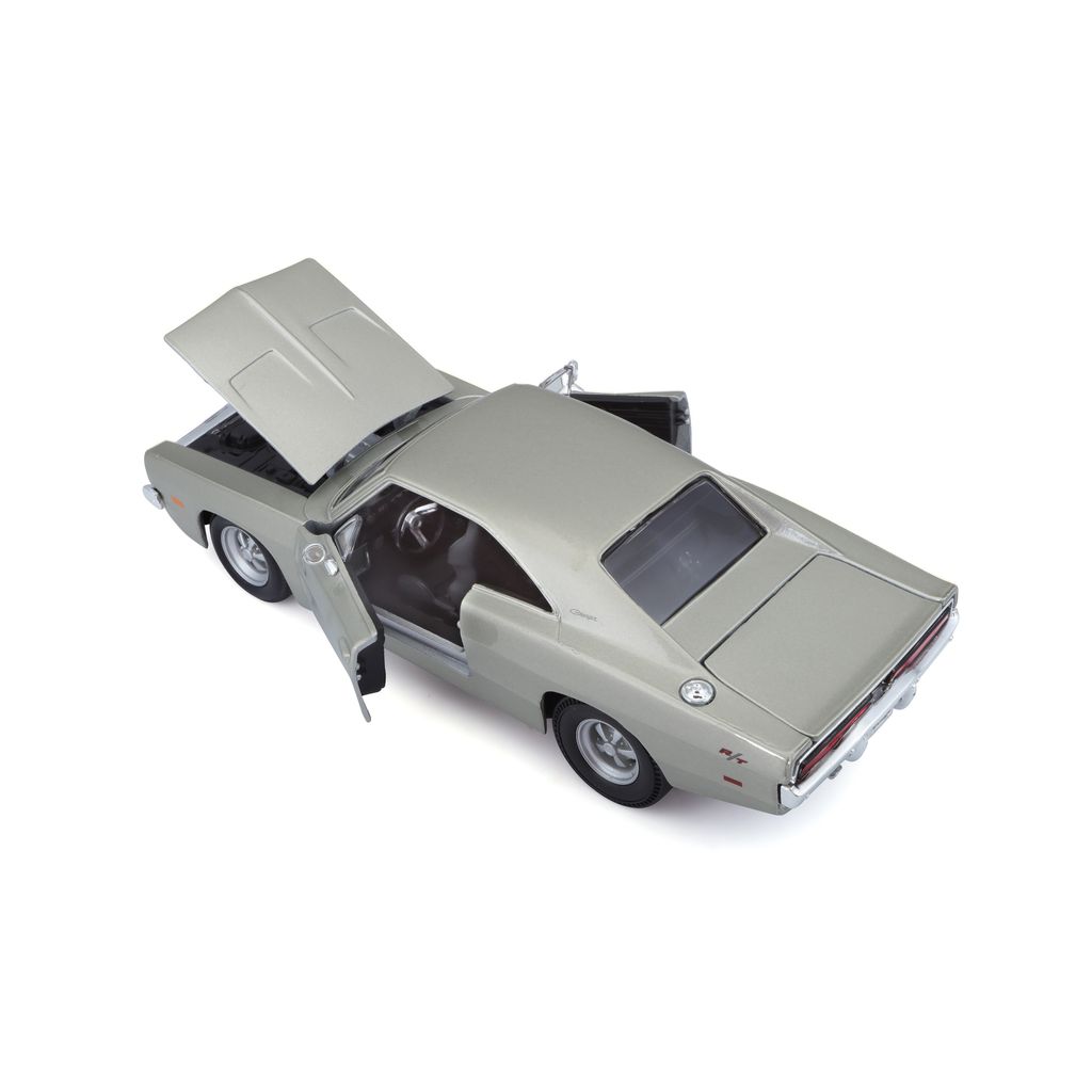 Dodge Charger R/T 1969 silver 1:24 Maisto