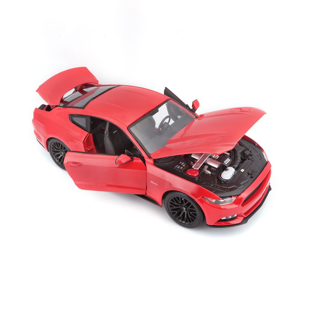 Ford Mustang 2015 red 1:18 Maisto