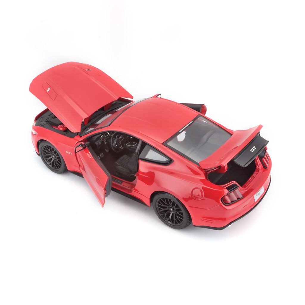 Ford Mustang 2015 red 1:18 Maisto
