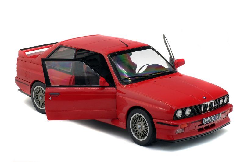 BMW M3 E30 Sport Evo 1990 red 1:18 Solido
