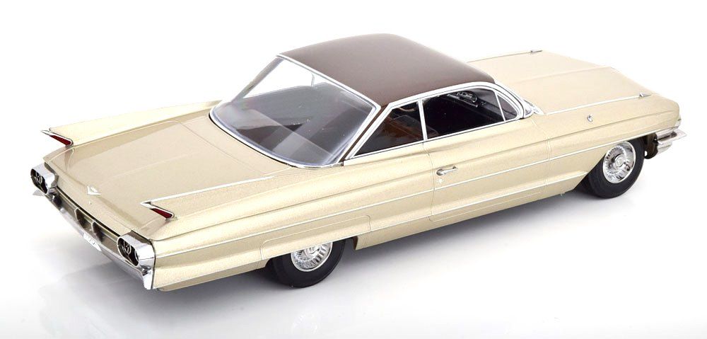 Cadillac Series 62 Coupe Deville 1961 beige/brown 1:18 KK Scale