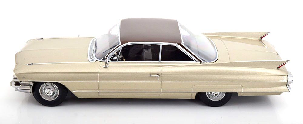 Cadillac Series 62 Coupe Deville 1961 beige/brown 1:18 KK Scale
