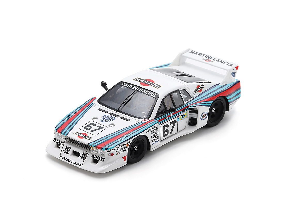 Martini stripes on a Lancia. Name a better combination 🇮🇹 The Beta Montecarlo Turbo. No.67. Le Mans 1981 🏁 This is the car that proved Lancia weren't just a rally team. A