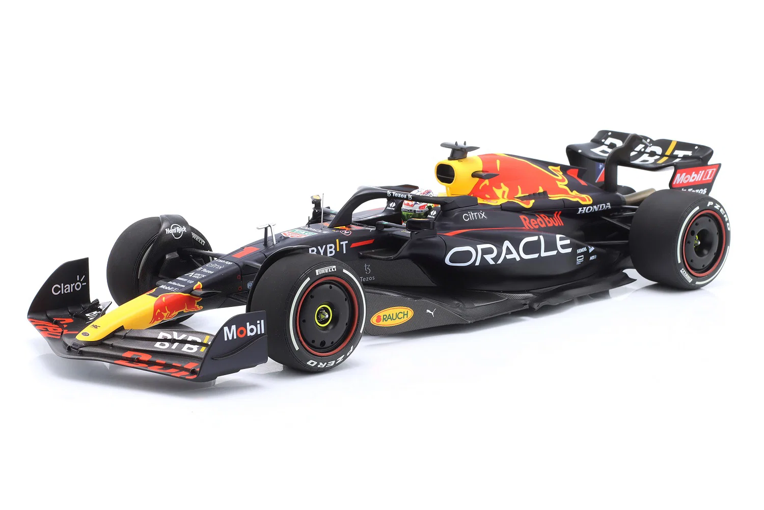Oracle Red Bull Racing RB18 #1 M. Verstappen Winner USA GP 2022 1:18 Minichamps