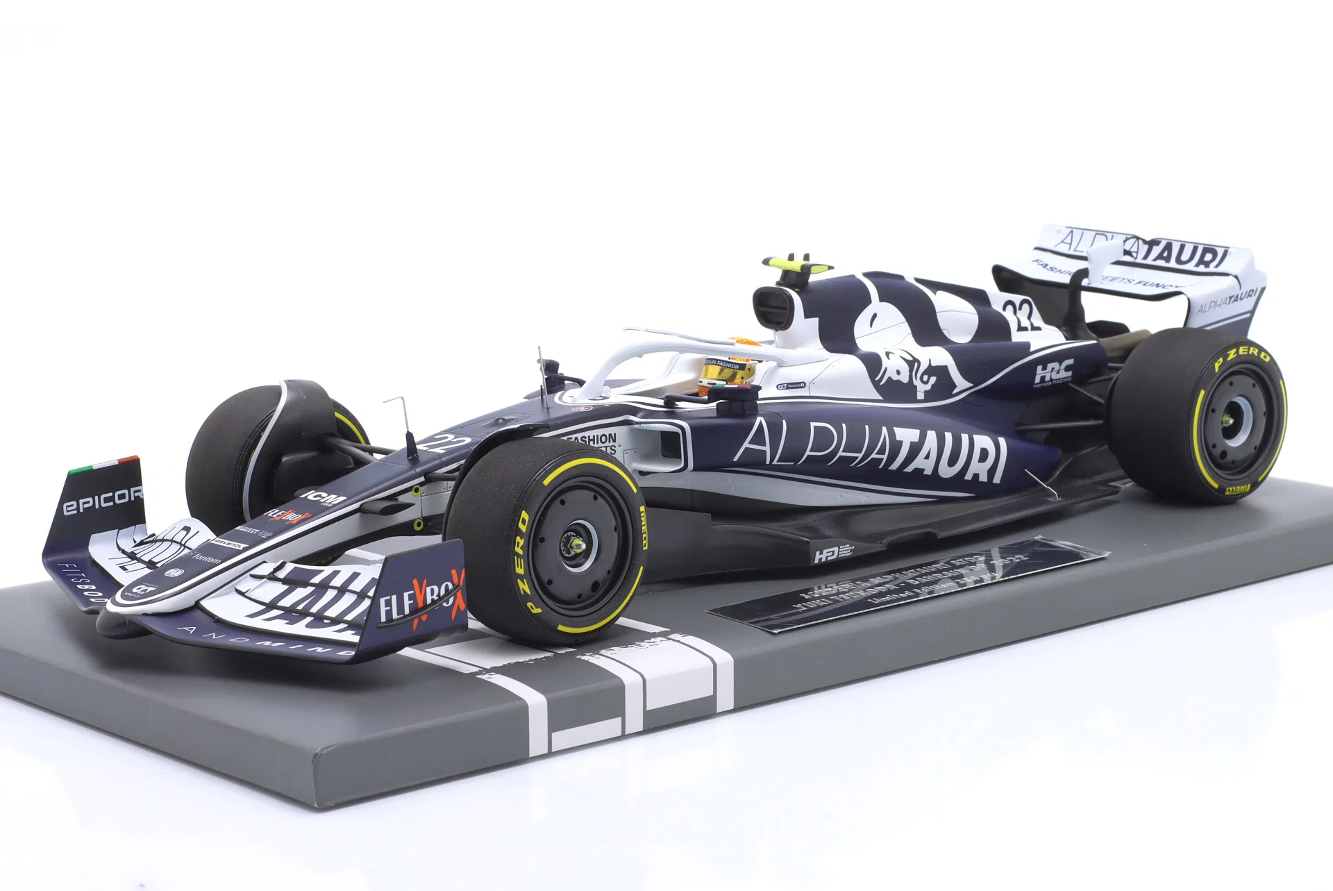 Scuderia Alphatauri AT03 #22 Y.Tsunoda Bahrain GP 2022 1:18 Minichamps