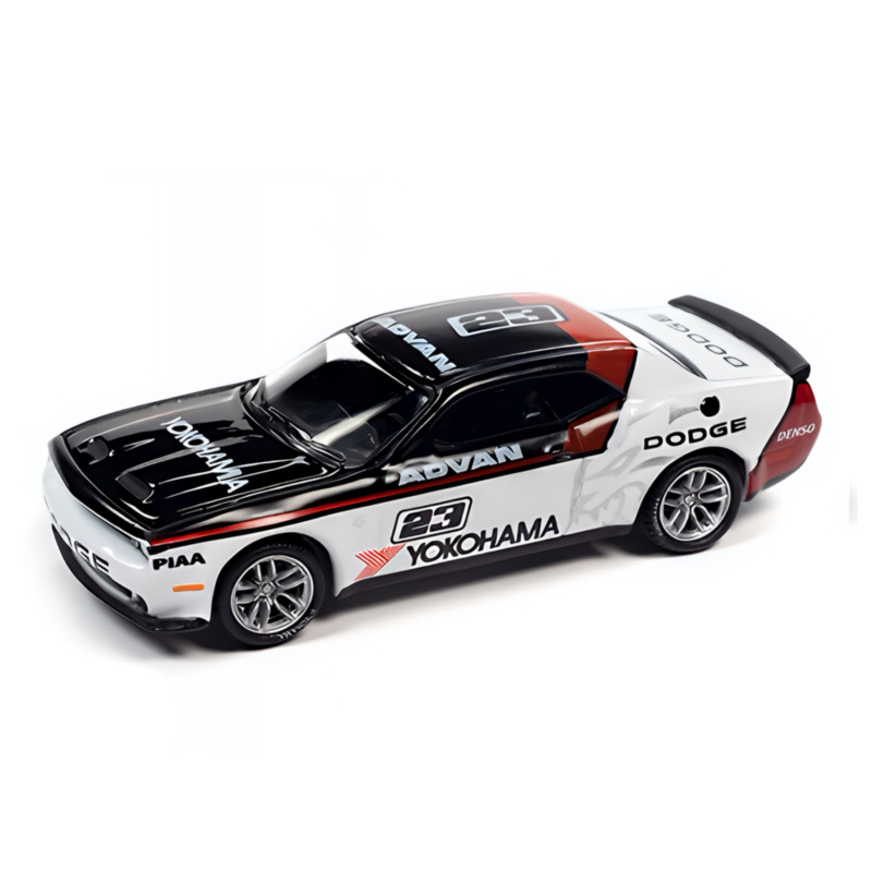 Dodge Challenger SRT Hellcat 2019 #23 "Advan - Yokohama" 1:64 Auto World