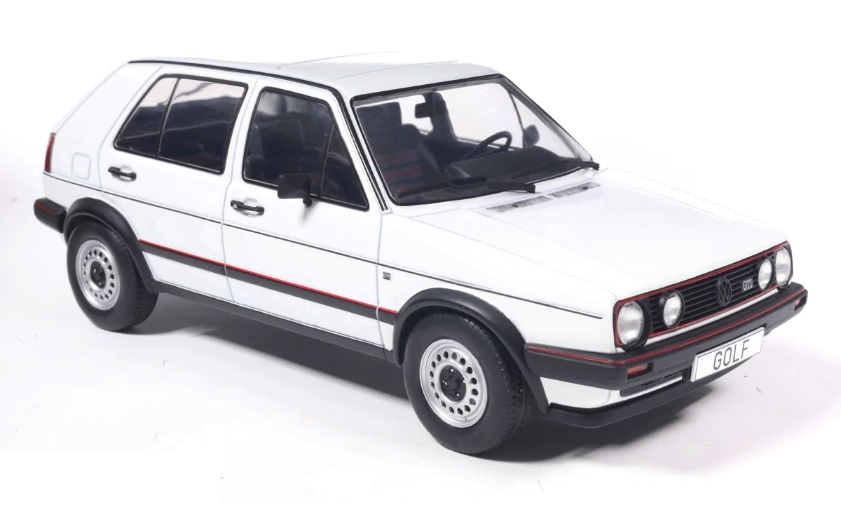 Volkswagen Golf II GTI 1983 white 1:18 MCG Modelcar Group