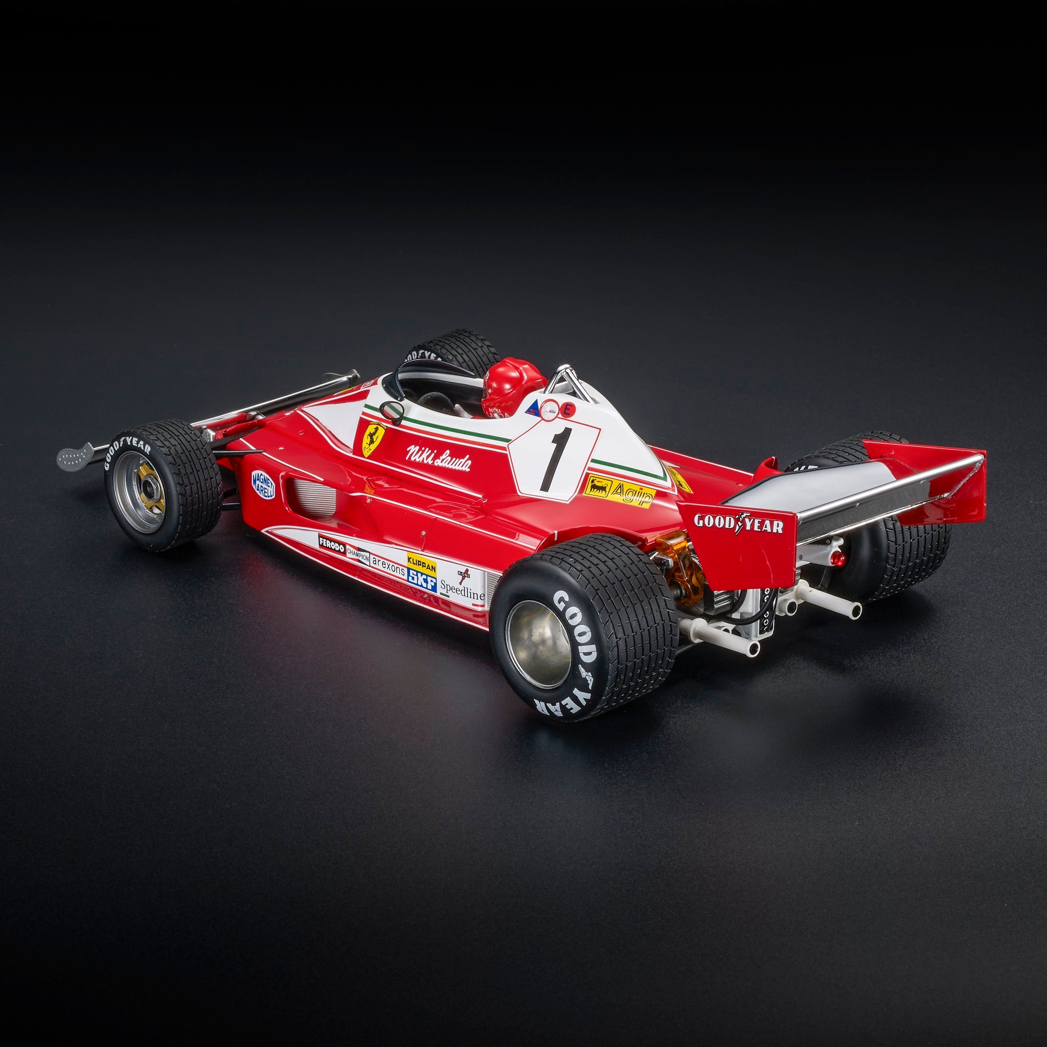 Ferrari 312T2 #1 N.Lauda Japanese GP Fuji 1976 with Driver Figure 1:18 GP Replicas