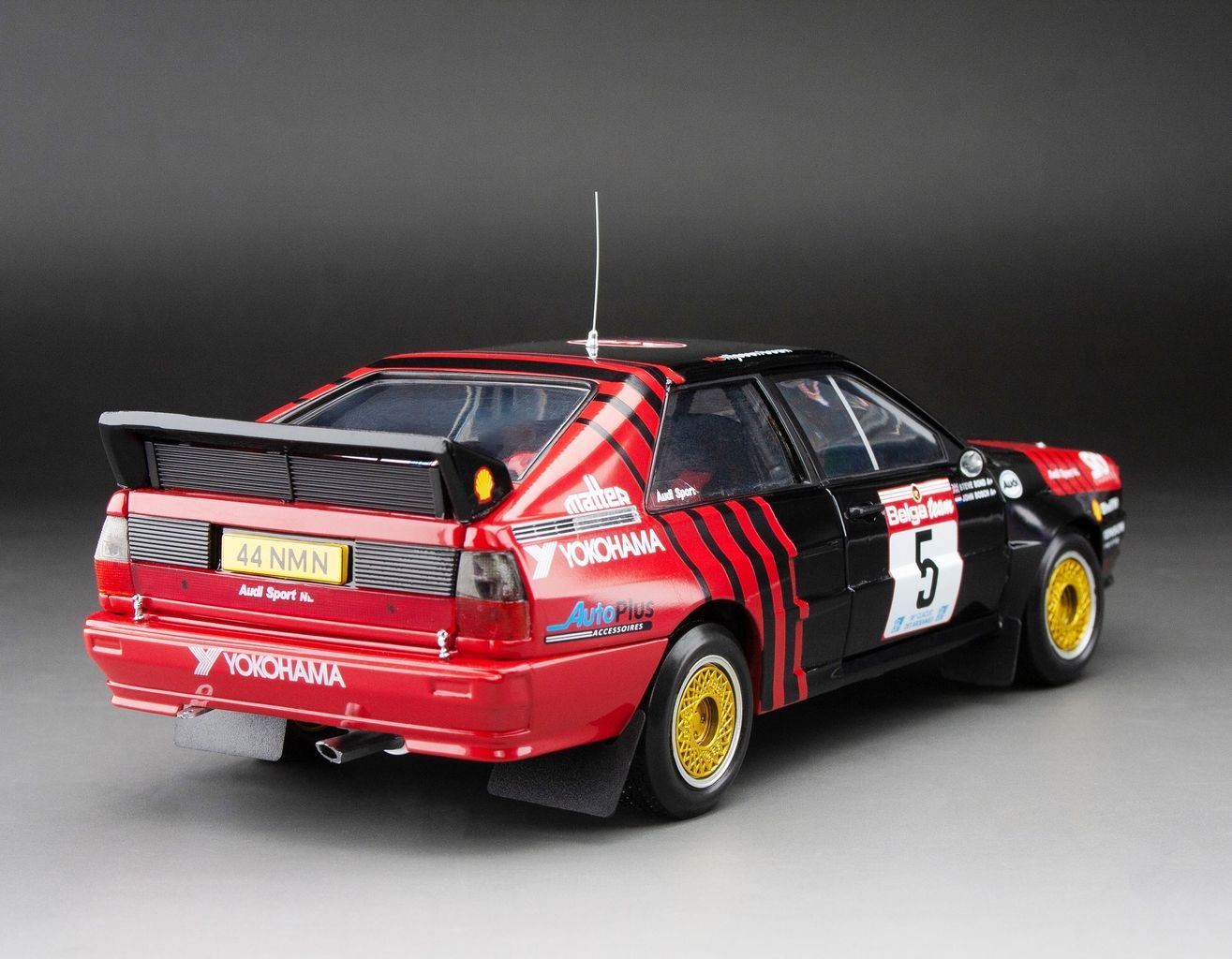 Audi Quattro A2 #5 Bosch/Bond Circuit des Ardennes 1986 1:18 Sun Star
