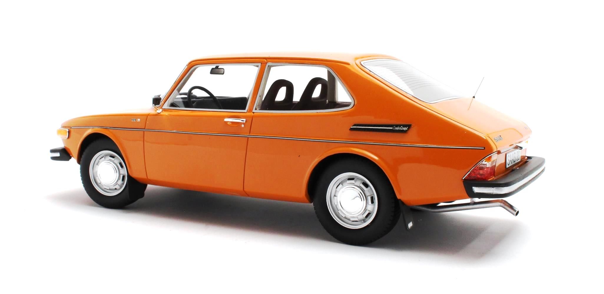 Saab 99 Combi 1975 indian yellow 1:18 Cult Scale Models