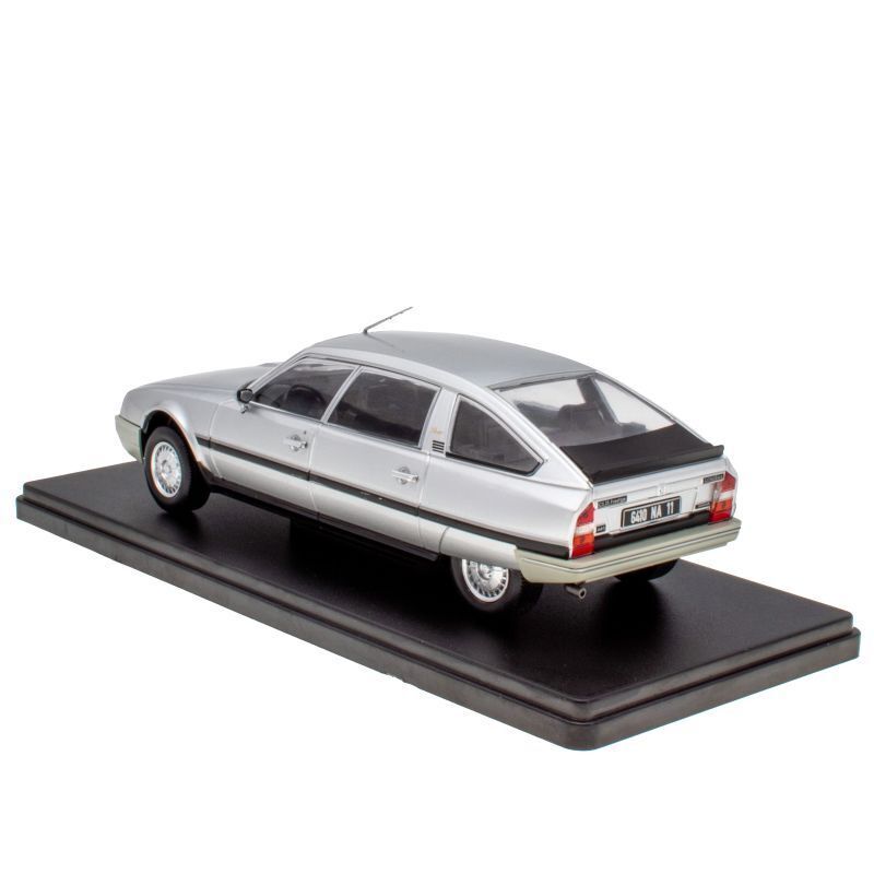 Citroen CX 2500 Prestige Phase 2 1985 silver 1:24 Altaya