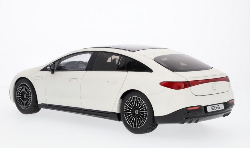 Mercedes-Benz EQS Limousine V297 Manufaktur opalith white bright 1:18 NZG