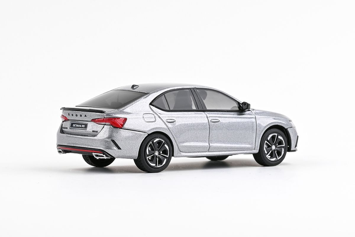 Škoda Octavia IV RS 2020 šedá quicksilver metalíza 1:43 Abrex