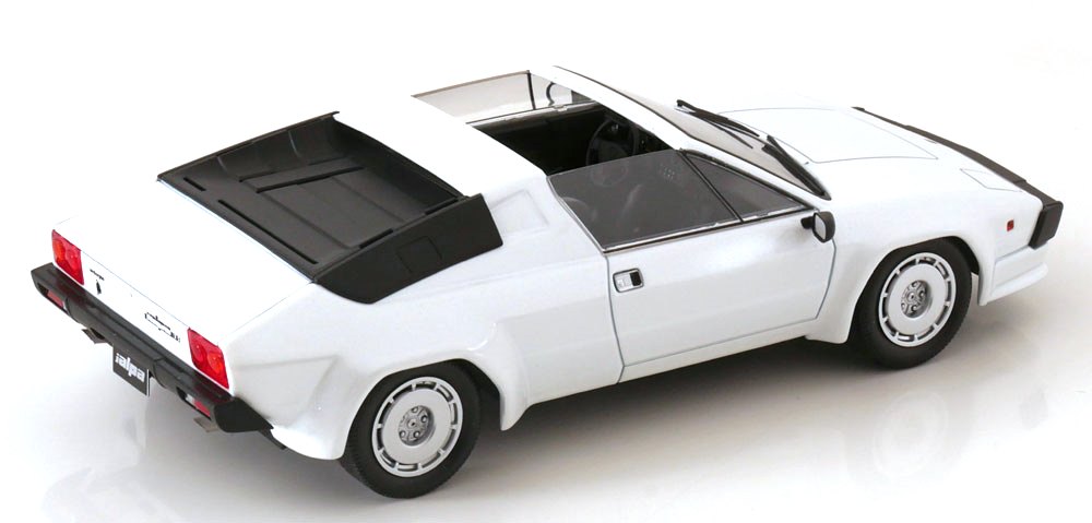 Lamborghini Jalpa 3500 1982 white metallic 1:18 KK Scale