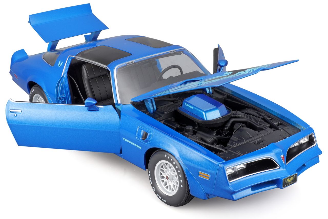 Pontiac Firebird Trans Am 1978 blue 1:18 Maisto