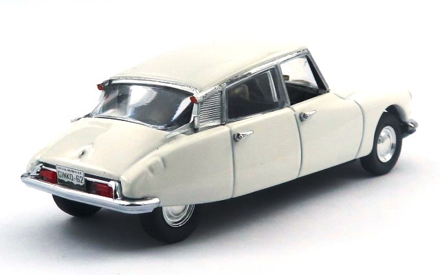 Citroen DS 19 Personal Car Ispettore Ginko 1962 1:43 Rio Models