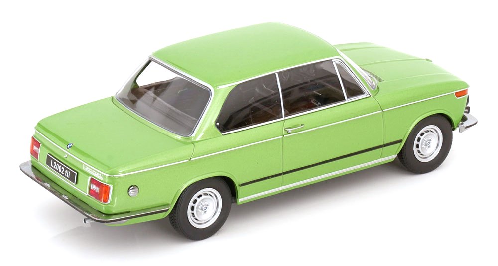 BMW L2002 tii 2.Series 1974 green metallic 1:18 KK Scale