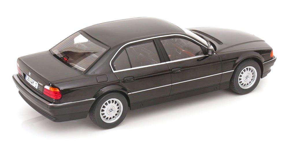 BMW 740i E38 1994 black metallic 1:18 KK Scale