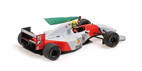 McLaren Ford MP4/8 #8 A.Senna Winner Australian GP 1993 with Flag - dirty version 1:43 Minichamps