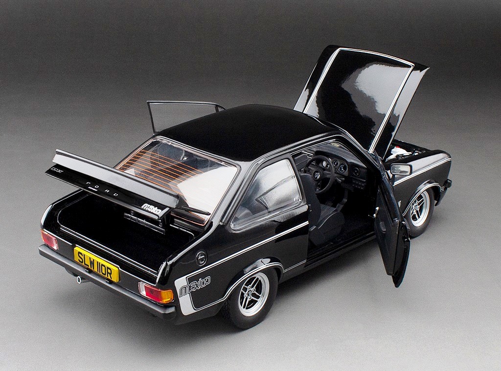 Ford Escort MKII RS Mexico 1976 black 1:18 Sun Star