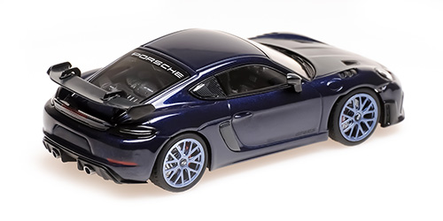 Porsche Cayman GT4 RS 2021 blue/blue wheels 1:43 Minichamps