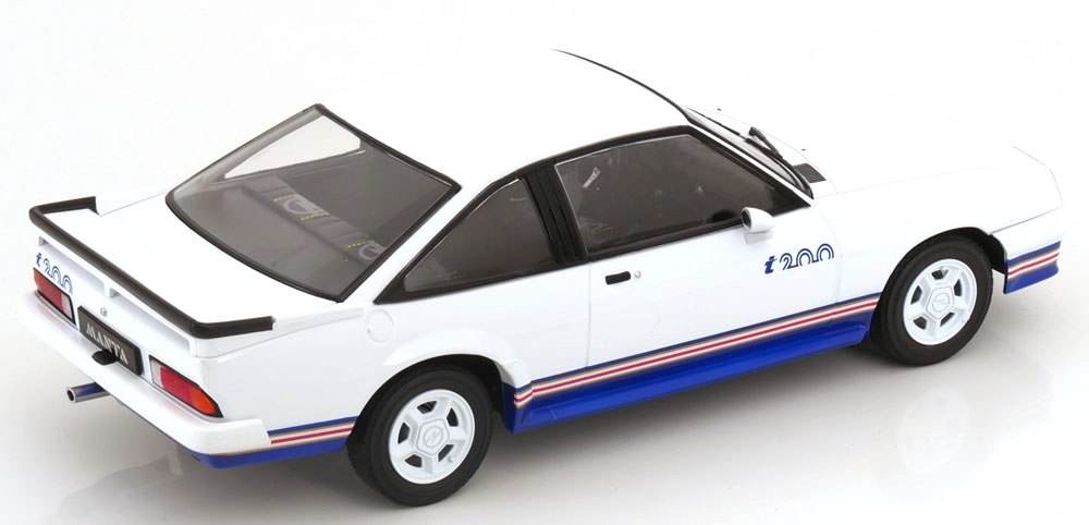 Opel Manta i200 Rothmans Livery 1984 white 1:18 Norev