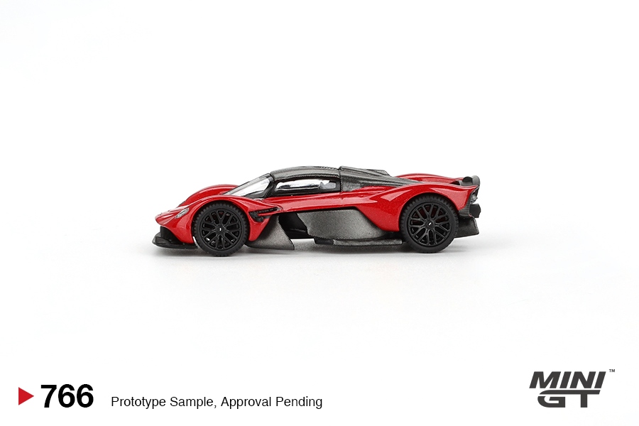 Aston Martin Valkyrie Hyper Red 2024 1:64 Mini GT