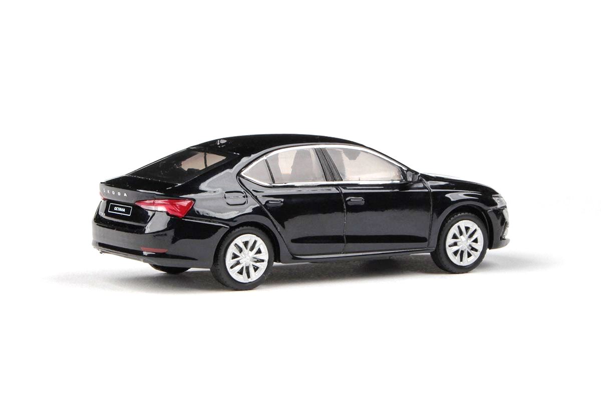 Škoda Octavia IV 2020 černá crystal metalíza 1:43 Abrex