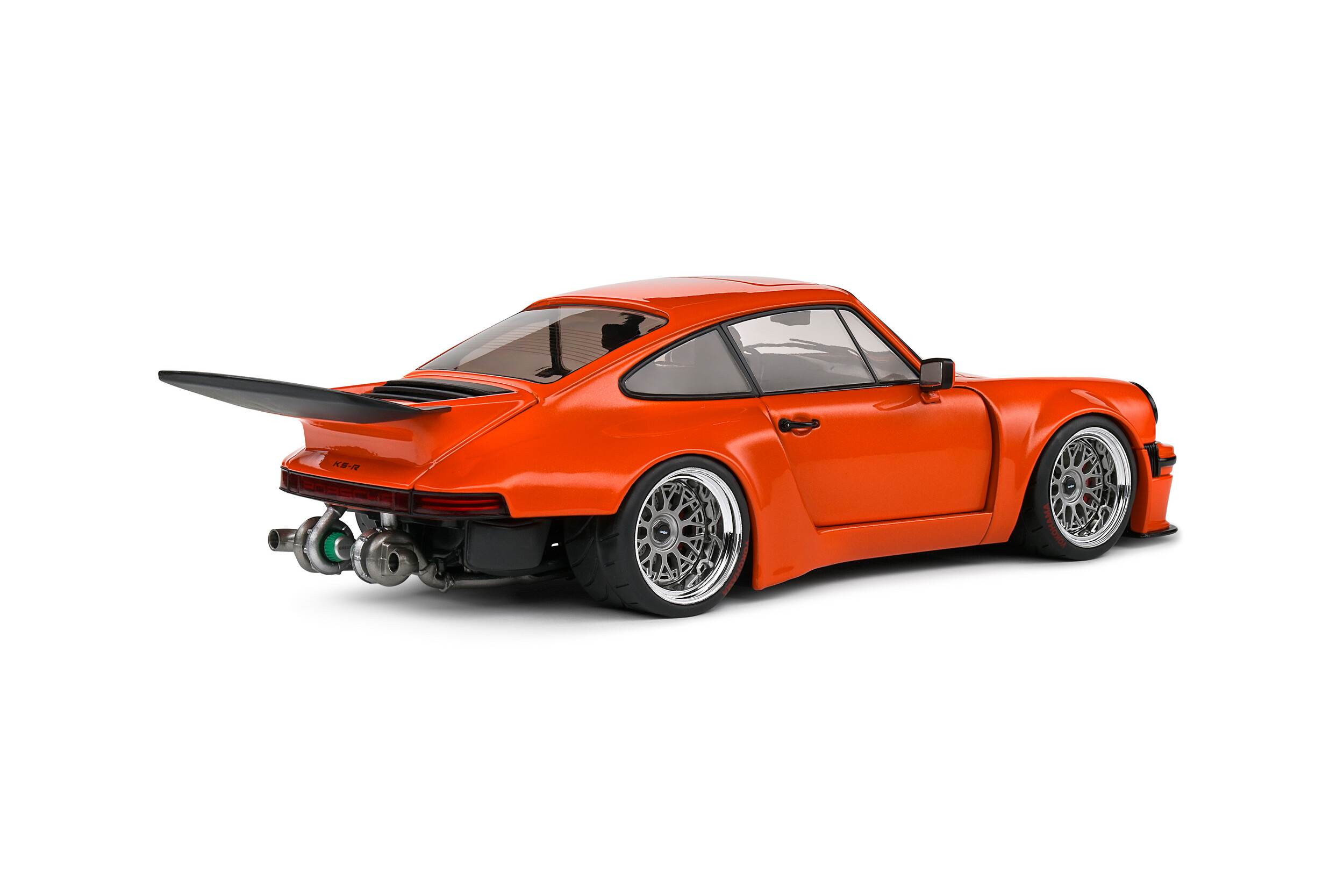 Porsche 911 KS-R 2022 orange 1:18 Solido