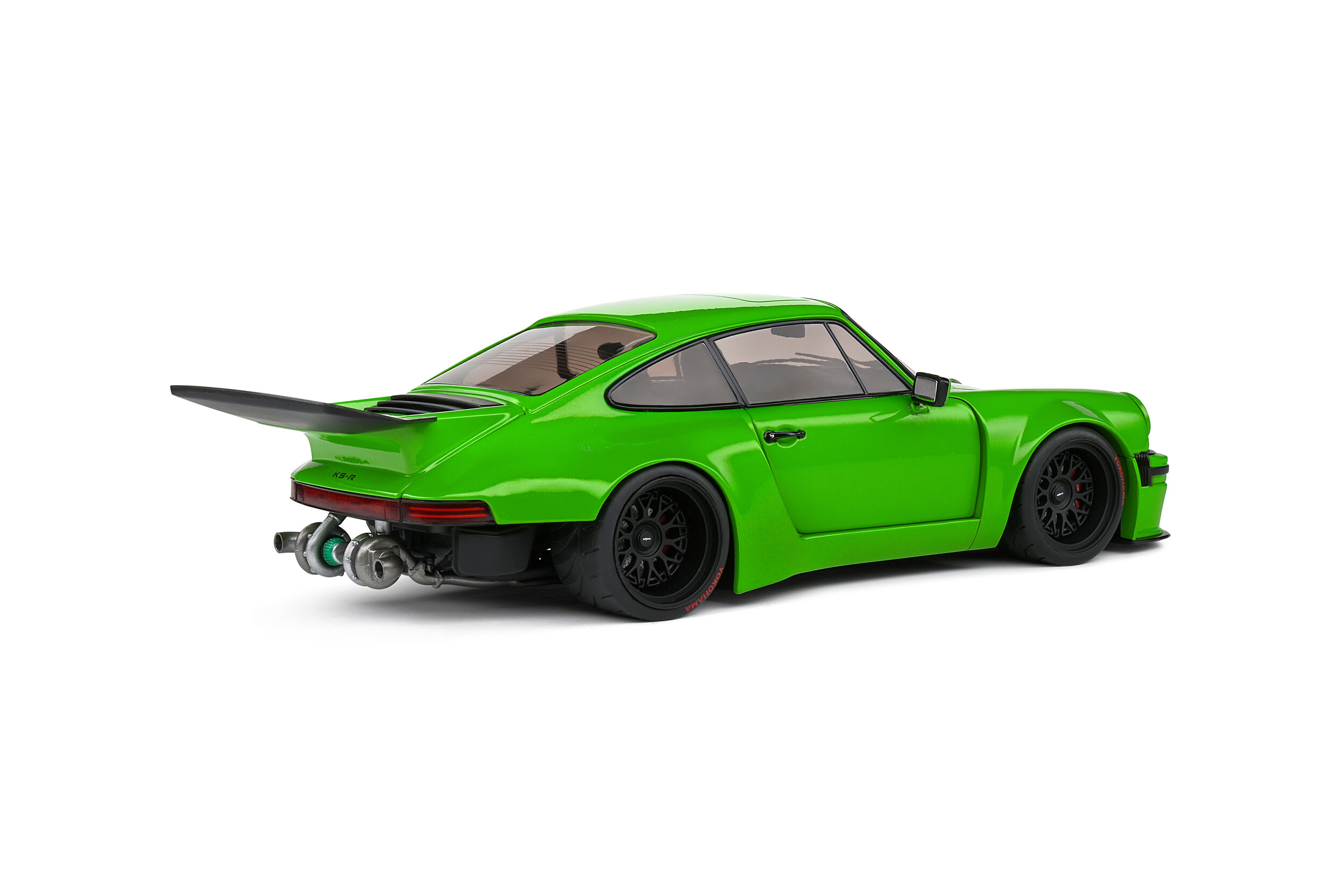 Porsche 911 KS-R 2022 green 1:18 Solido